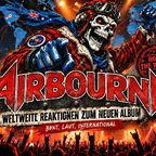 Airbourne-Motiv mit Pilotenskelett, Weltkarte und internationalen Album-Bewertungen zum neuen Album „Airbourne“